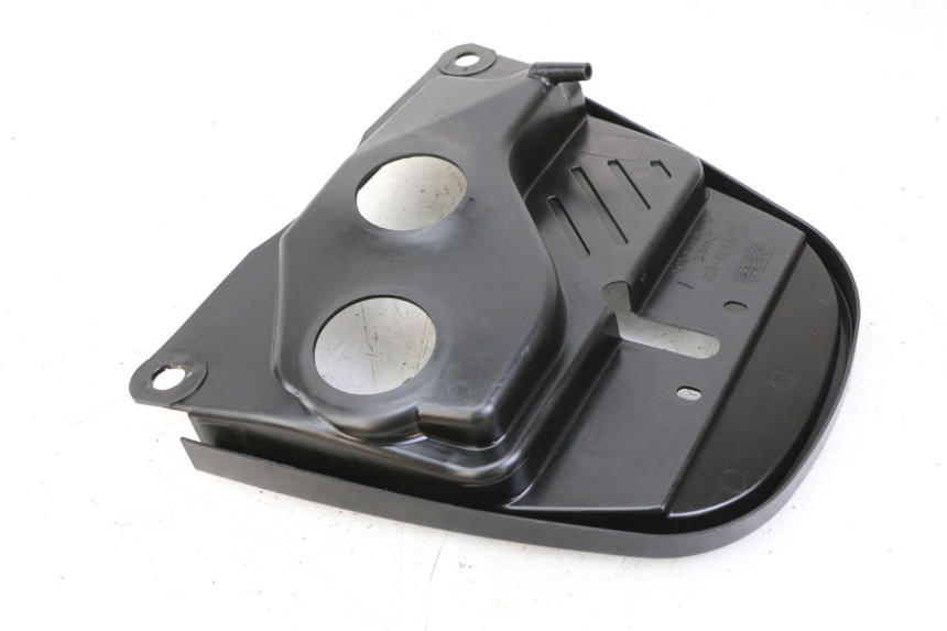 photo de SERBATOIO COPERCHIO MBK OVETTO ONE 2T 50 (2013 - 2017) - Zoom sullo stato d'uso