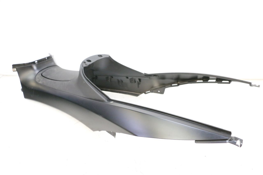 photo de SERBATOIO COPERCHIO PIAGGIO MP3 HPE 350 (2018 - 2020) - Zoom sui componenti