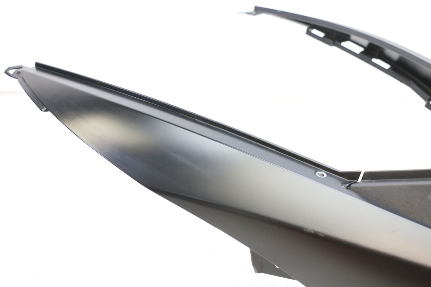 photo de SERBATOIO COPERCHIO PIAGGIO MP3 HPE 350 (2018 - 2020) - Focus sulla struttura