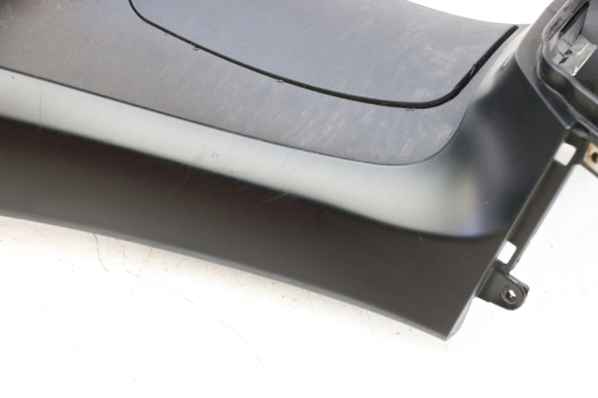 photo de SERBATOIO COPERCHIO PIAGGIO MP3 HPE 350 (2018 - 2020) - Angolazione alternativa