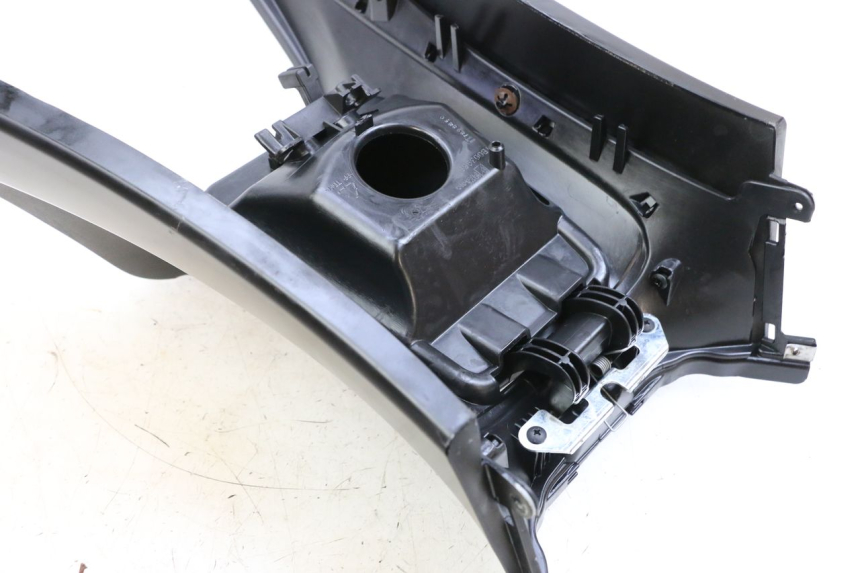 photo de SERBATOIO COPERCHIO PIAGGIO MP3 HPE 350 (2018 - 2020) - Vista d'insieme del prodotto