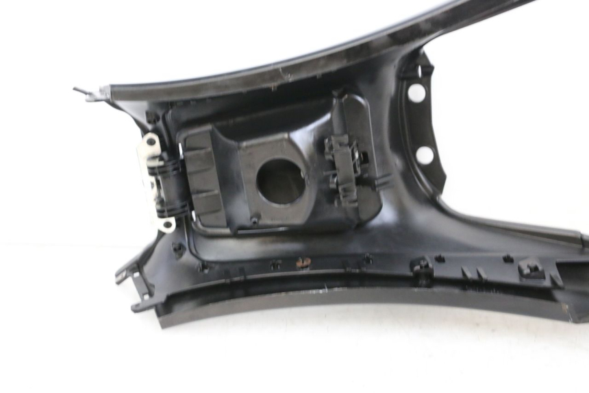 photo de SERBATOIO COPERCHIO PIAGGIO MP3 HPE 350 (2018 - 2020) - Marcature e riferimenti originali