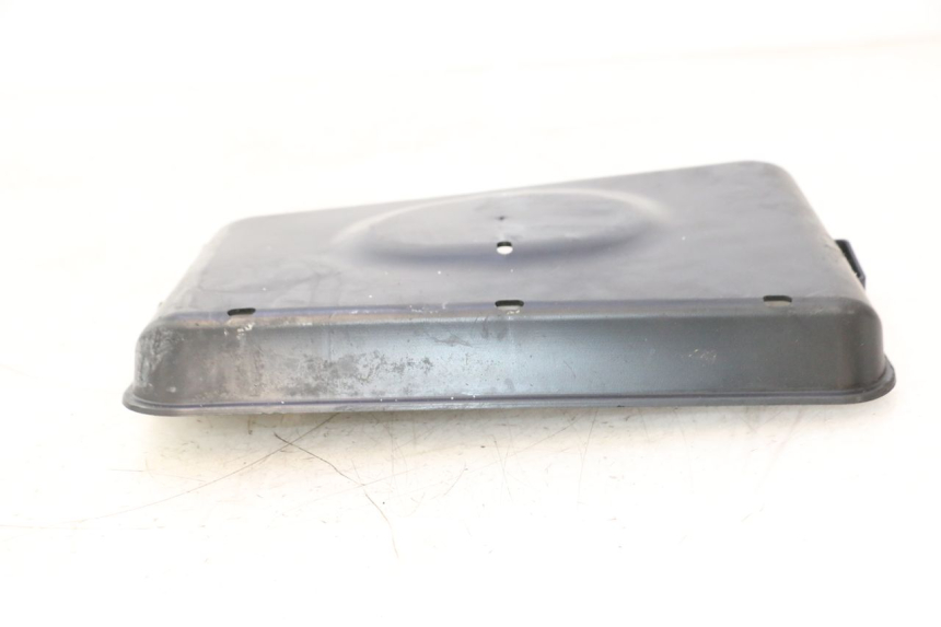 photo de SERBATOIO COPERCHIO PIAGGIO MP3 HPE 530 (2022 - 2026) - Dettaglio del componente