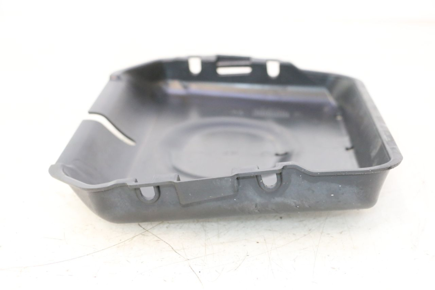 photo de SERBATOIO COPERCHIO PIAGGIO MP3 HPE 530 (2022 - 2026) - Zoom sullo stato d'uso