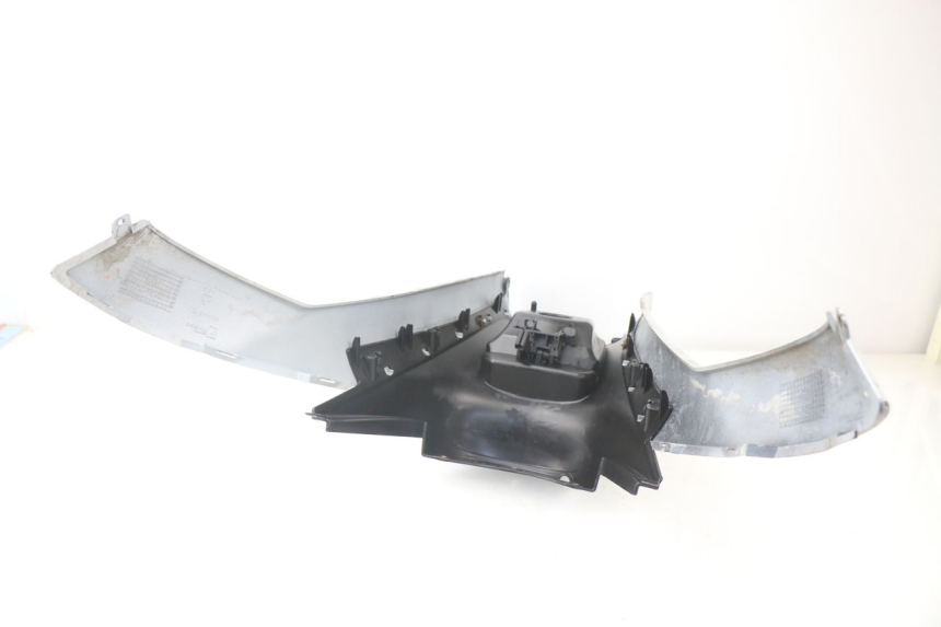 photo de Carena serbatoio PIAGGIO MP3 LT 300 (2010 - 2016) - Dettaglio del componente