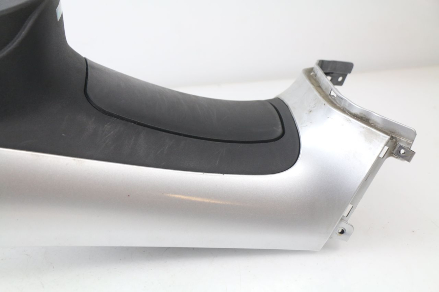 photo de Carena serbatoio PIAGGIO MP3 LT 300 (2010 - 2016) - Vista d'insieme del prodotto