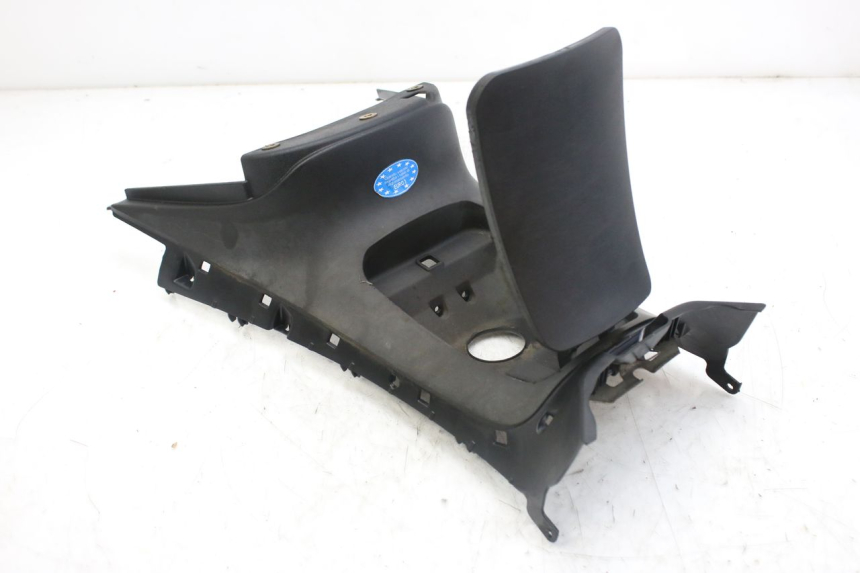 photo de CARENAGE RESERVOIR PIAGGIO MP3 RL 250 (2006 - 2010) - Vista principale