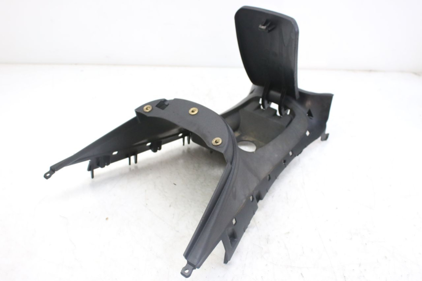 photo de CARENAGE RESERVOIR PIAGGIO MP3 RL 250 (2006 - 2010) - Dettaglio del componente