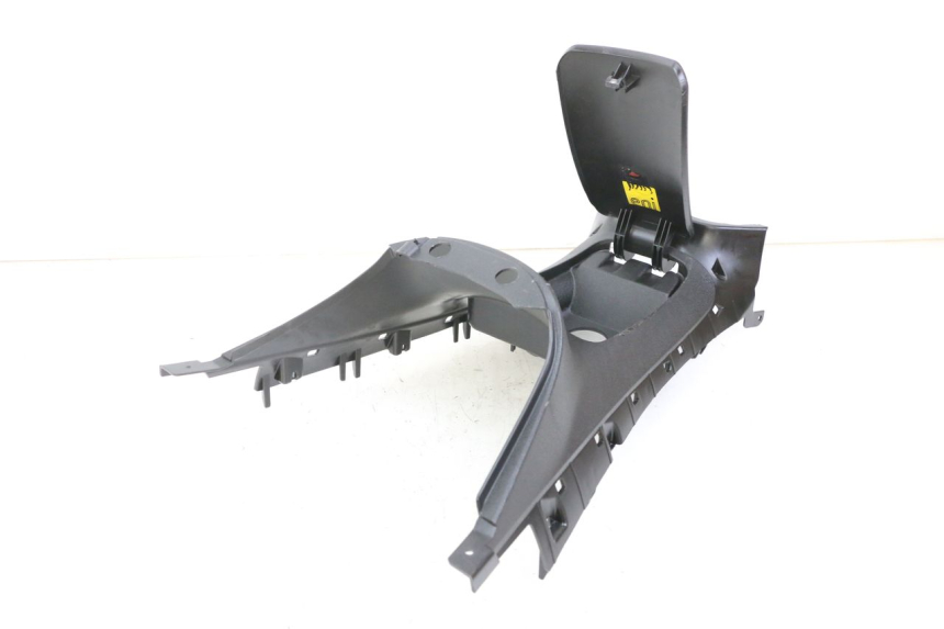 photo de CARENAGE RESERVOIR PIAGGIO MP3 500 (2014 - 2017) - Vista d'insieme del prodotto