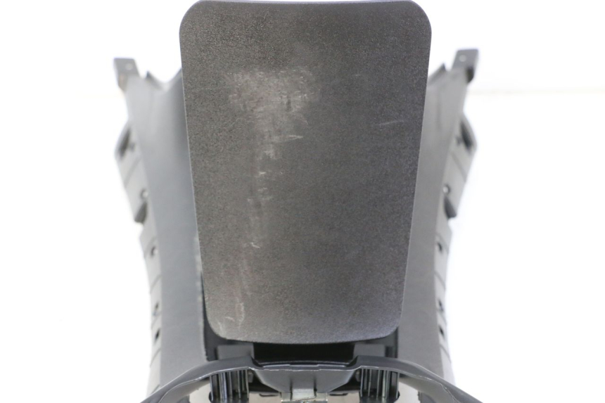 photo de CARENAGE RESERVOIR PIAGGIO MP3 500 (2014 - 2017) - Ricambio usato controllato