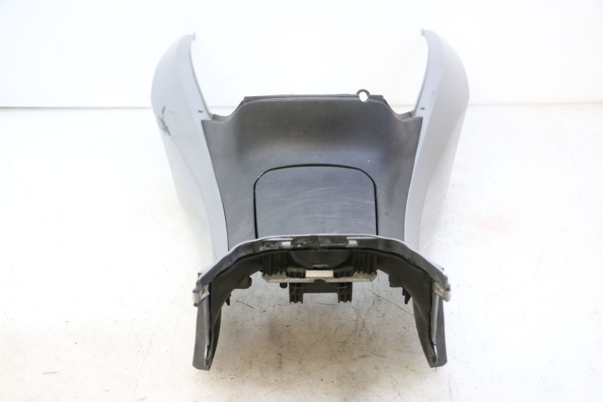 photo de CARENAGE RESERVOIR PIAGGIO MP3 500 (2014 - 2017) - Ispezione visiva dettagliata