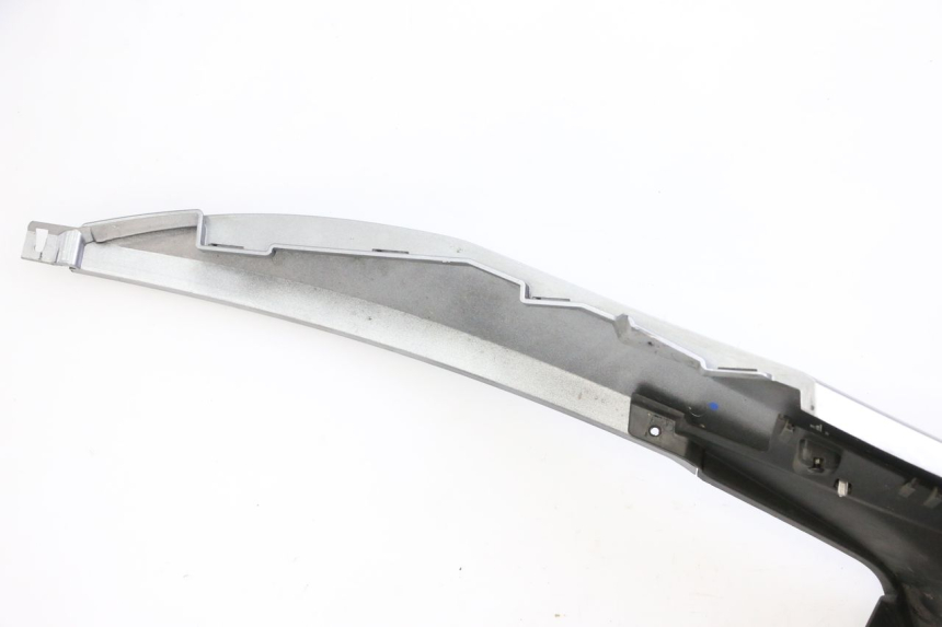 photo de CARENAGE RESERVOIR PIAGGIO MP3 500 (2014 - 2017) - Ricambio usato controllato