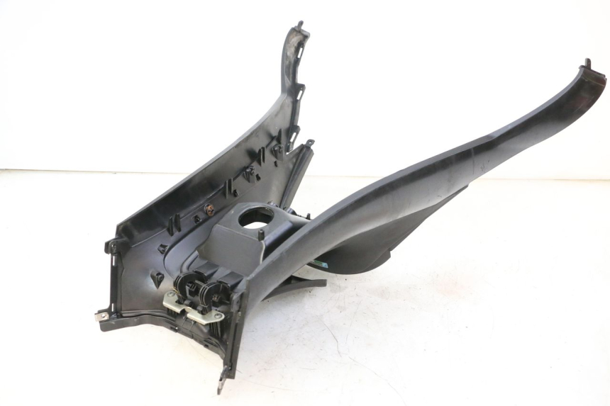 photo de SERBATOIO COPERCHIO PIAGGIO MP3 500 (2011 - 2015) - Zoom sullo stato d'uso