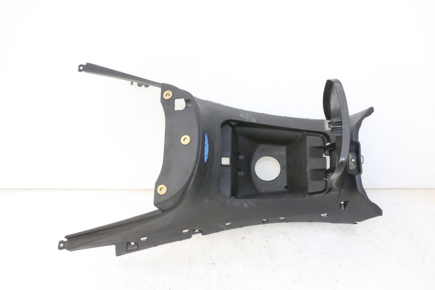 photo de SERBATOIO COPERCHIO PIAGGIO MP3 125 (2006 - 2014) - Primo piano tecnico