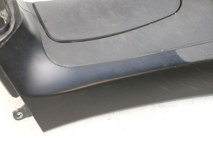 photo de SERBATOIO COPERCHIO PIAGGIO MP3 500 (2016 - 2018) - Primo piano tecnico