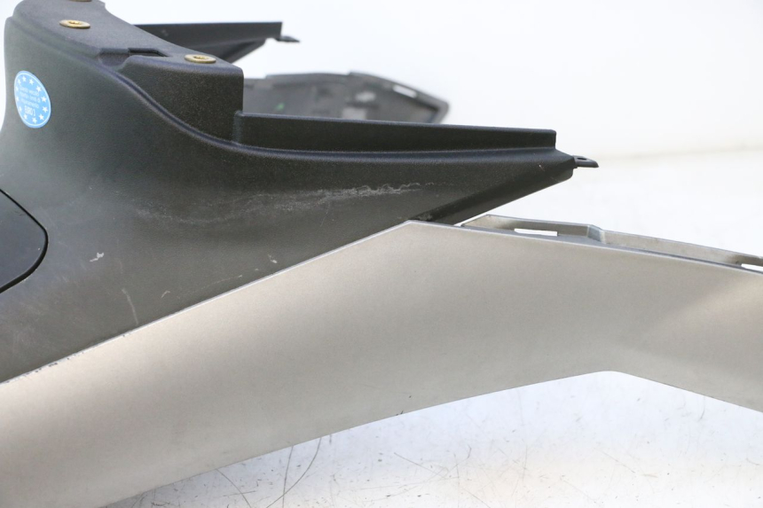 photo de SERBATOIO COPERCHIO PIAGGIO MP3 125 (2006 - 2014) - Altra vista dell'articolo