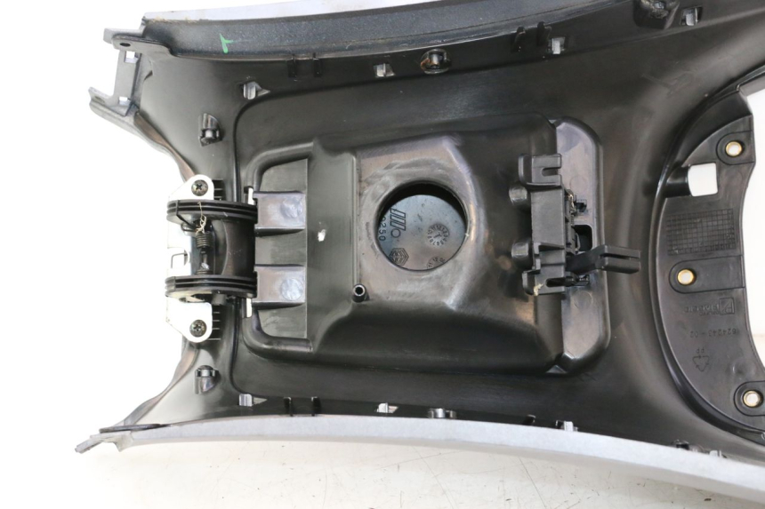 photo de SERBATOIO COPERCHIO PIAGGIO MP3 125 (2006 - 2014) - Vista d'insieme del prodotto
