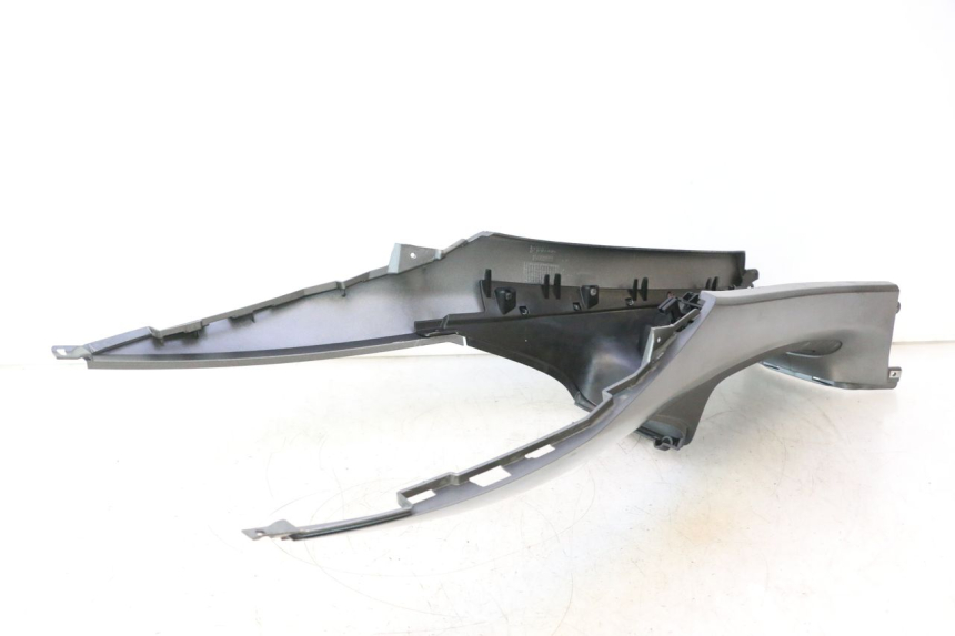 photo de SERBATOIO COPERCHIO PIAGGIO MP3 500 (2016 - 2018) - Foto prodotto supplementare