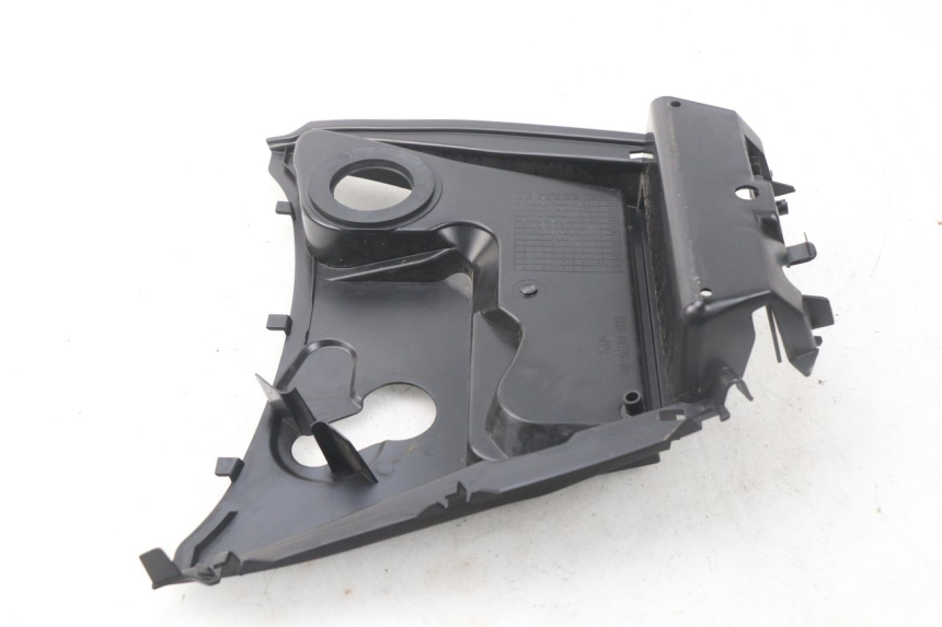 photo de CARENATURA SERBATOIO MBK MW TRYPTIK 125 (2017 - 2022) - Marcature e riferimenti originali