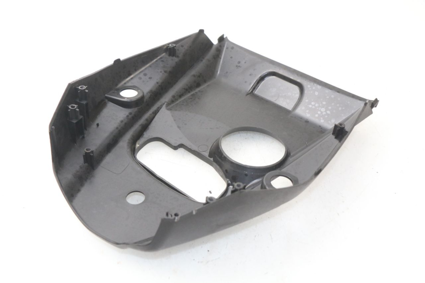 photo de CARENATURA SERBATOIO SYM ORBIT 2 4T 50 (2018 - 2022) - Zoom sullo stato d'uso