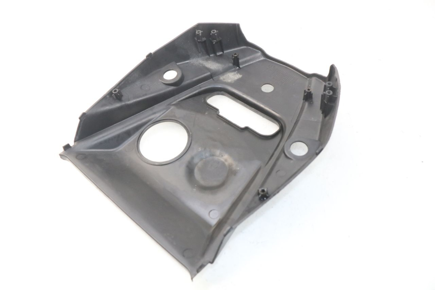 photo de CARENATURA SERBATOIO SYM ORBIT 2 4T 50 (2008 - 2017) - Dettaglio del componente