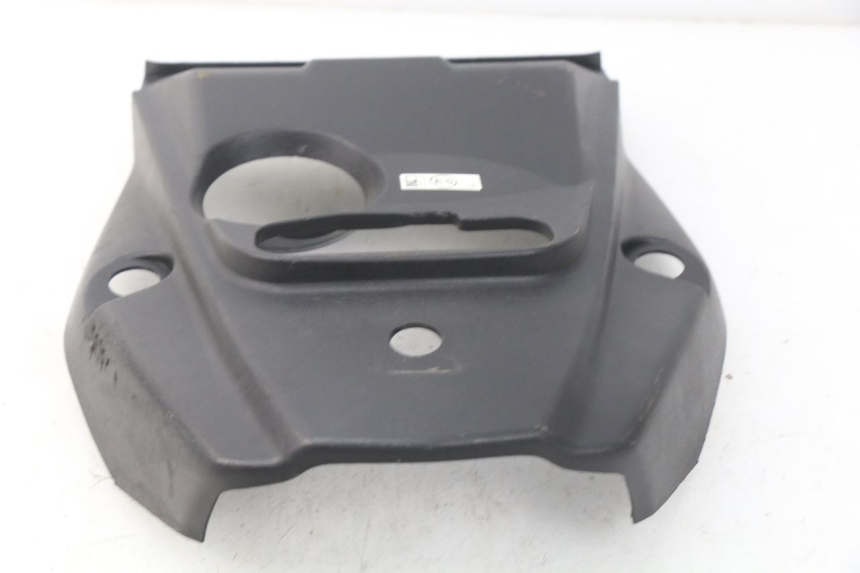 photo de CARENATURA SERBATOIO SYM ORBIT 2 4T 50 (2018 - 2022) - Zoom sullo stato d'uso