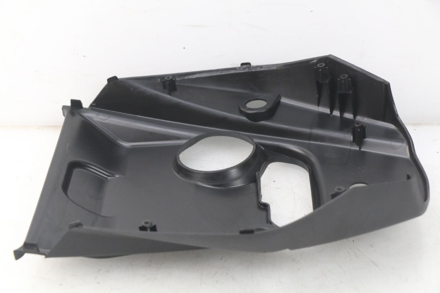 photo de CARENATURA SERBATOIO SYM ORBIT 2 4T 50 (2018 - 2022) - Stato della superficie e materiale