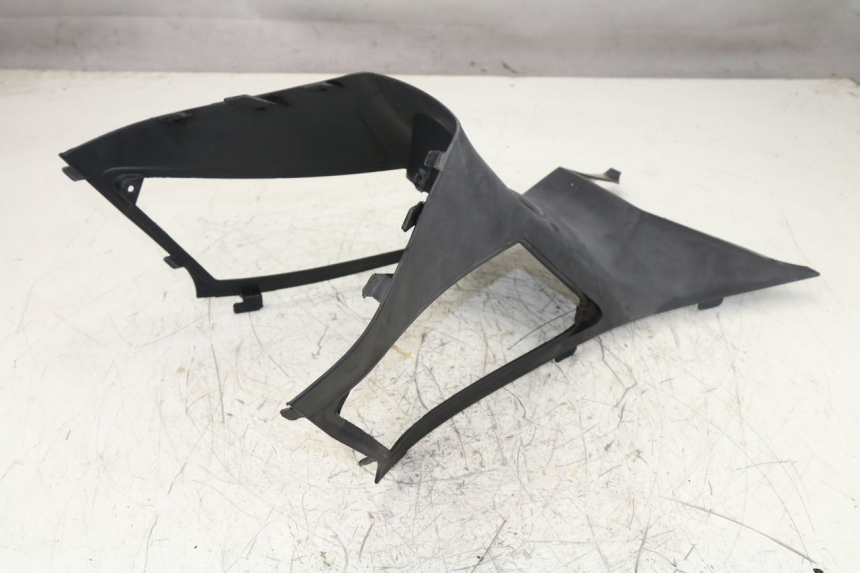 photo de CARENATURA SERBATOIO GILERA RUNNER SP 50 (2006 - 2008) - Altra angolazione