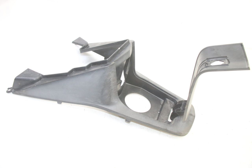 photo de SERBATOIO COPERCHIO PEUGEOT SATELIS 250 (2006 - 2012) - Zoom sullo stato d'uso