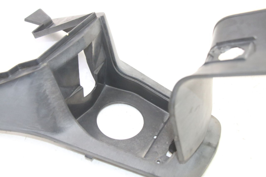 photo de SERBATOIO COPERCHIO PEUGEOT SATELIS 250 (2006 - 2012) - Altra angolazione