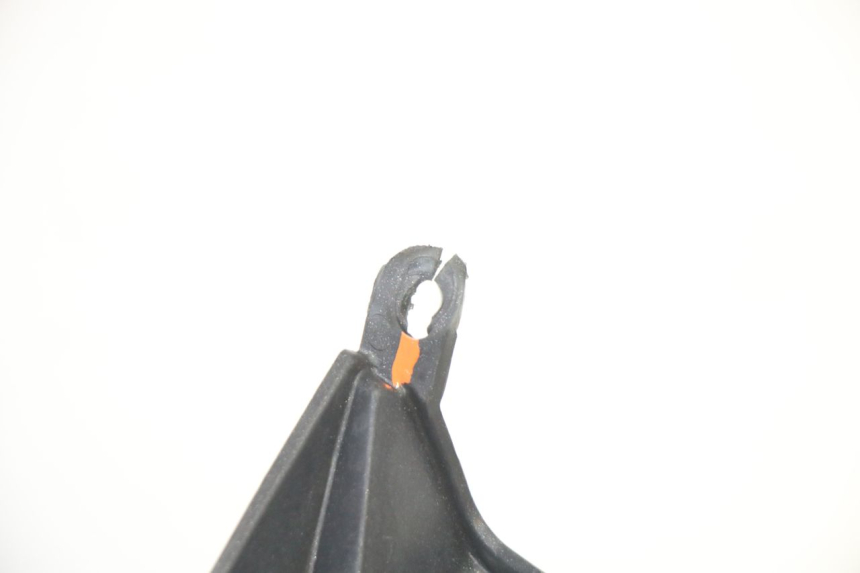 photo de SERBATOIO COPERCHIO PEUGEOT SATELIS 250 (2006 - 2012) - Stato della superficie e materiale