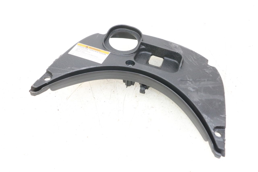 photo de SERBATOIO COPERCHIO PIAGGIO VESPA PRIMAVERA 4T 50 (2021 - 2024) - Zoom sullo stato d'uso