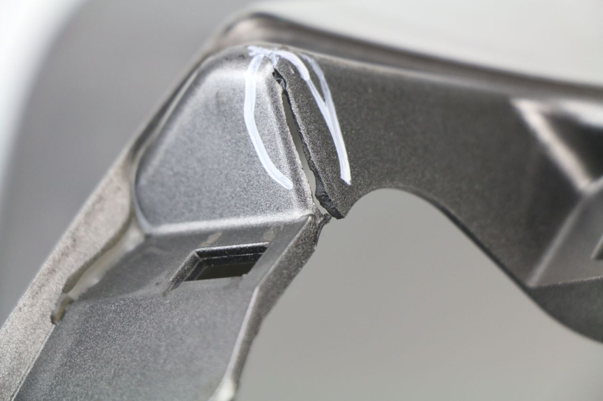 photo de CARENATURA SERBATOIO HONDA VFR F 1200 (2010 - 2015) - Zoom sullo stato d'uso