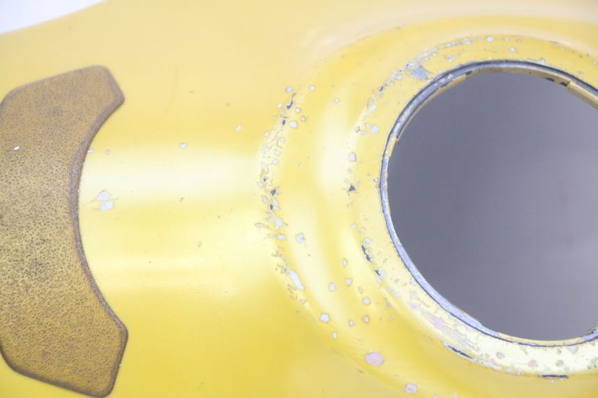 photo de CARENAGE RESERVOIR DAELIM VJ ROADWIN FI 125 (2008 - 2017) - Marcature e riferimenti originali