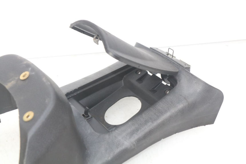 photo de CARENAGE RESERVOIR PIAGGIO X7 125 (2007 - 2013) - Stato della superficie e materiale