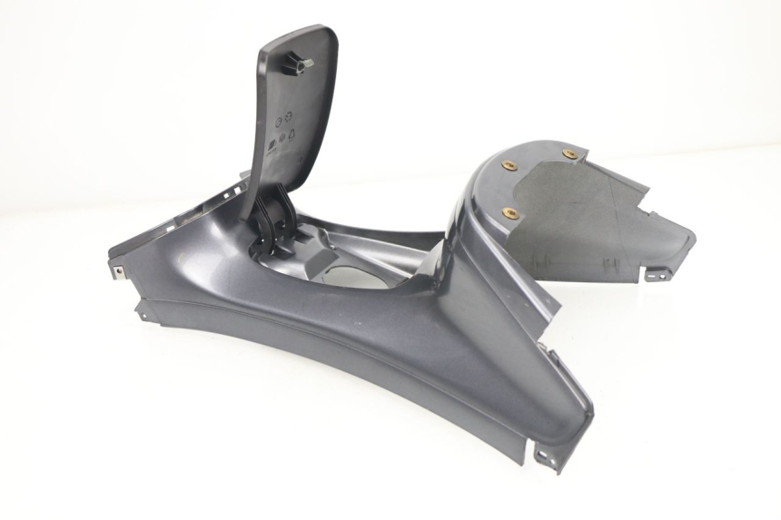 photo de Carena serbatoio PIAGGIO X8 400 (2006 - 2007) - Stato della superficie e materiale