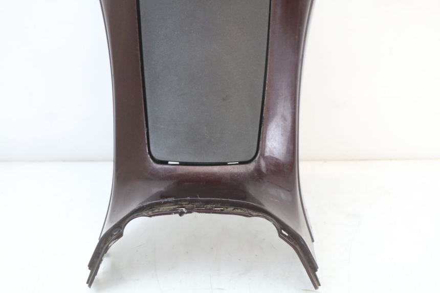 photo de CARENAGE RESERVOIR PIAGGIO X8 125 (2004 - 2007) - Dettagli dei punti di fissaggio