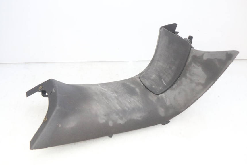 photo de CARENAGE RESERVOIR PIAGGIO X9 EVOLUTION 250 (2003 - 2007) - Zoom sullo stato d'uso