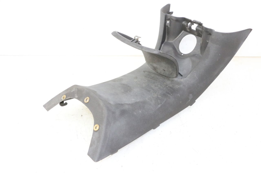 photo de CARENAGE RESERVOIR PIAGGIO X9 EVOLUTION 125 (2003 - 2007) - Dettagli dei punti di fissaggio