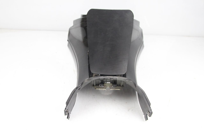 photo de CARENAGE RESERVOIR PIAGGIO XEVO - X EVO 125 (2007 - 2017) - Altra angolazione