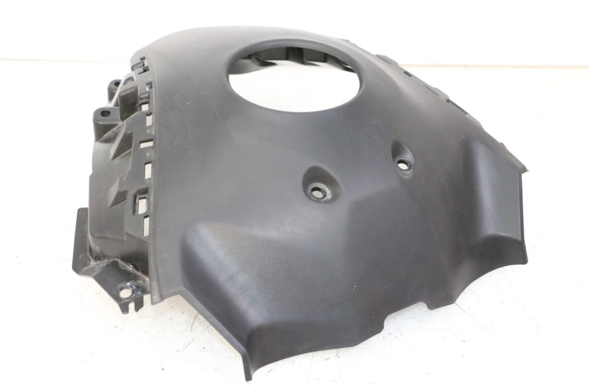 photo de SERBATOIO COPERCHIO YAMAHA TRACER 7 700 (2020 - 2024) - Primo piano tecnico