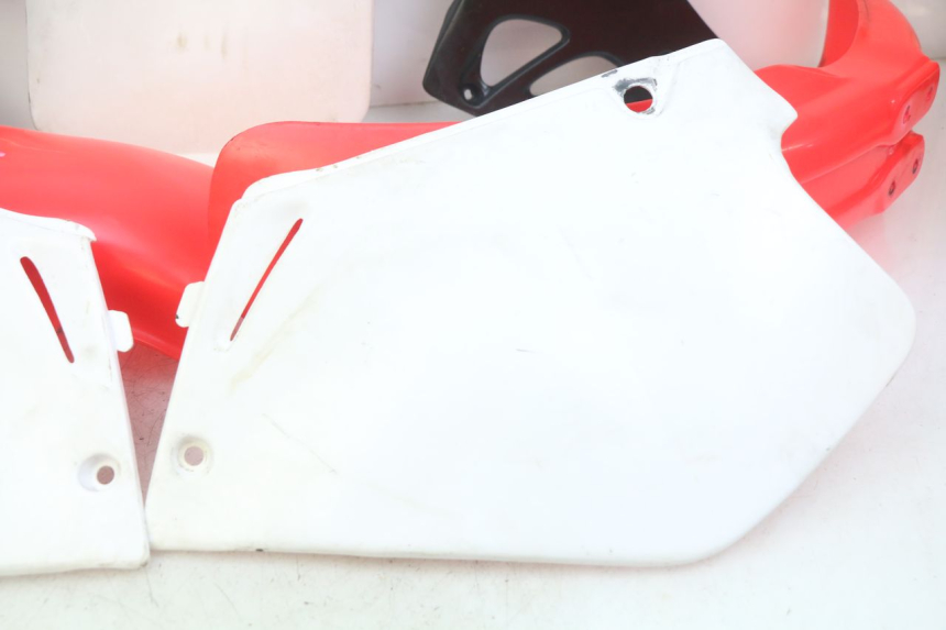 photo de CARROZZERIA CARENA COMPLETA HONDA CR 125 (1995 - 1997) - Ispezione visiva dettagliata