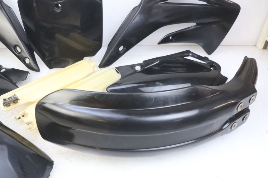 photo de CARROZZERIA CARENA COMPLETA HONDA CR 80 (2001 - 2003) - Angolazione alternativa