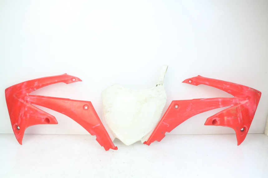 photo de CARROZZERIA CARENA COMPLETA HONDA CRF CR-F 450 (2009 - 2012) - Caratteristiche distintive