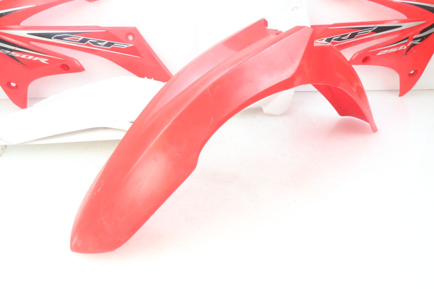 photo de CARROZZERIA CARENA COMPLETA HONDA CRF 250 (2013 - 2016) - Primo piano ad alta risoluzione