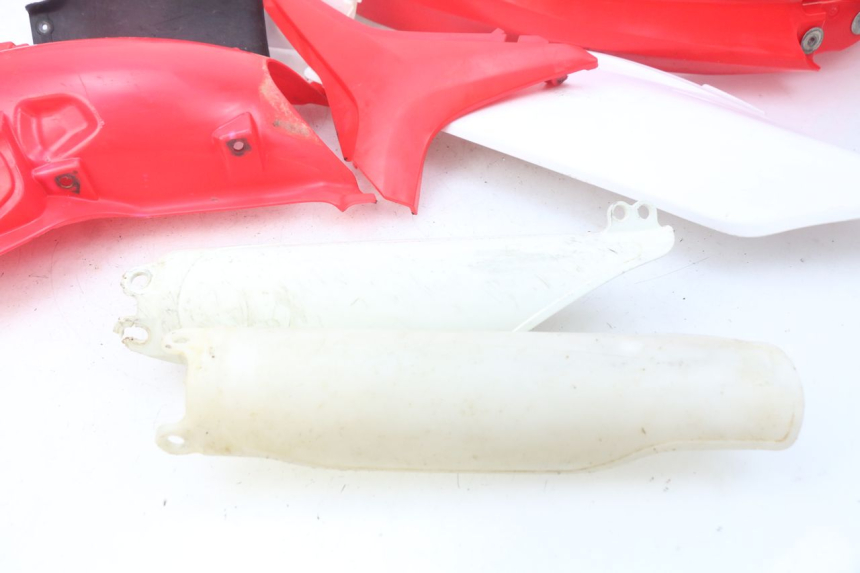 photo de CARROZZERIA CARENA COMPLETA HONDA CRF 250 (2013 - 2016) - Zoom sullo stato d'uso