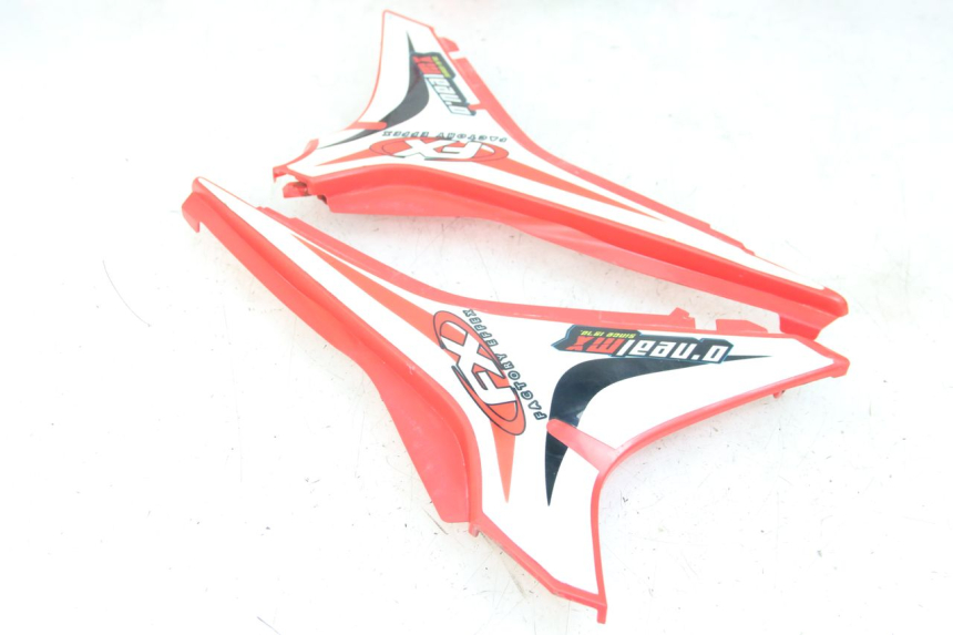photo de CARROZZERIA CARENA COMPLETA HONDA CRF 250 (2010 - 2013) - Marcature e riferimenti originali