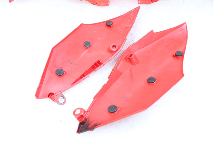 photo de COMPLETA CARENATURA HONDA CRF R 250 (2020 - 2021) - Primo piano ad alta risoluzione