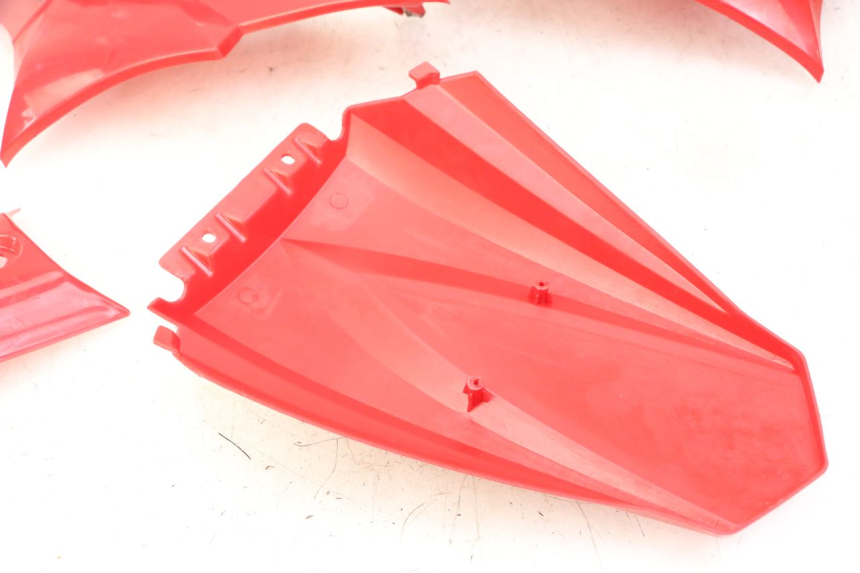 photo de COMPLETA CARENATURA DERBI SENDA R X-TREME 50 (2006 - 2010) - Primo piano ad alta risoluzione