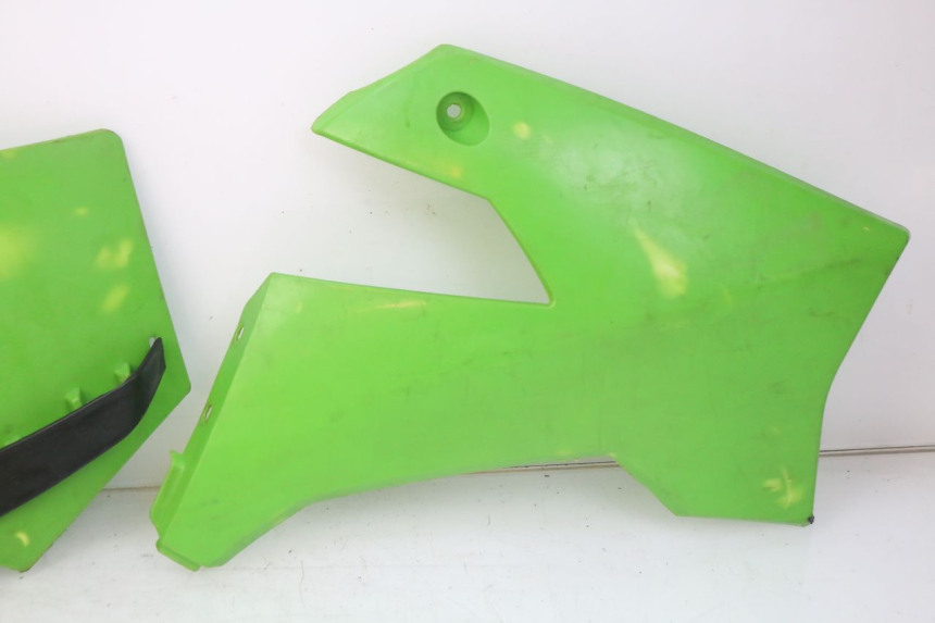 photo de CARROZZERIA CARENA COMPLETA APOLLO DIRT BIKE 125 (2010 - 2018) - Primo piano tecnico